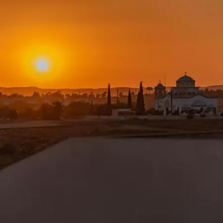 3br Sunset View Retreat Steps From The By Cyprus Horizons Oroklini