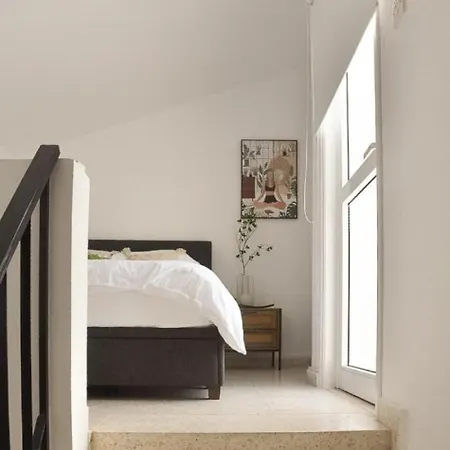 3br Sunset View Retreat Steps From The By Cyprus Horizons Oroklini