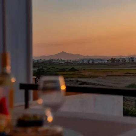 3br Sunset View Retreat Steps From The By Cyprus Horizons Dom wakacyjny Oroklini